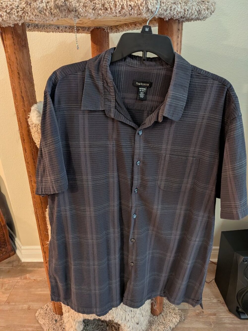 Men's button up